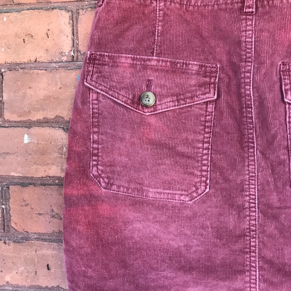 🍒2/$22🍒 American Eagle red corduroy skirt - Picture 4 of 7